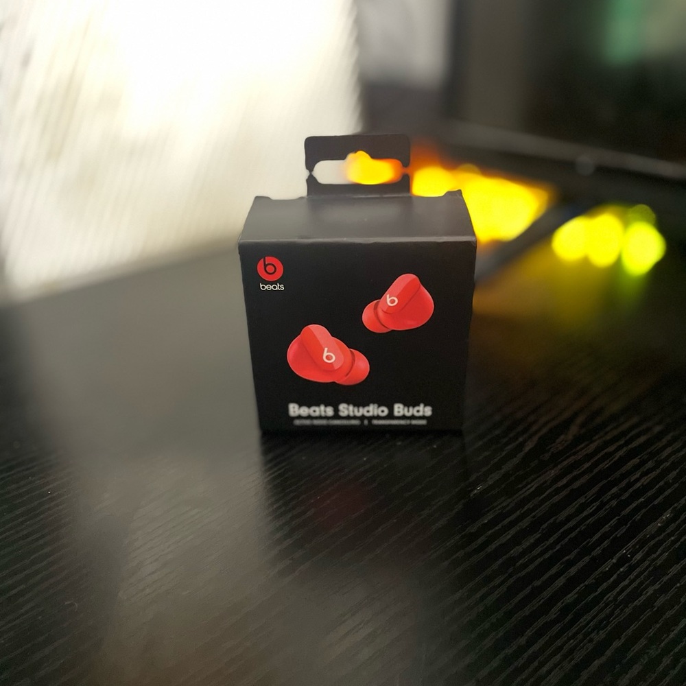 Beats Studio buds-BRAND NEW